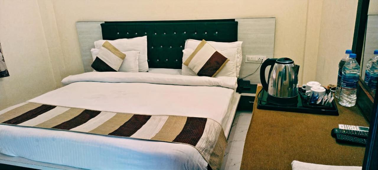 The Country Side Resorts Пушкар Екстериор снимка