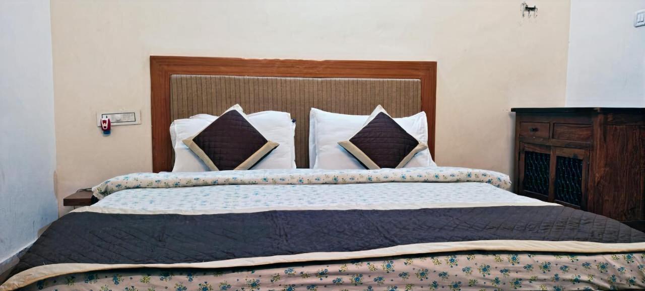 The Country Side Resorts Пушкар Екстериор снимка